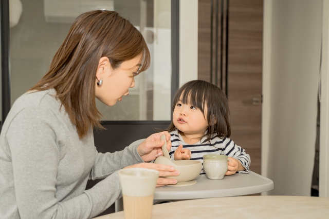 子育て中食事ができない